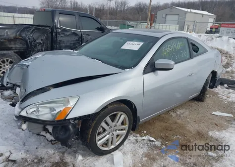 2005 Honda Accord 3.0 Ex z USA, uszkodzony, nr VIN 1HGCM81705A010400